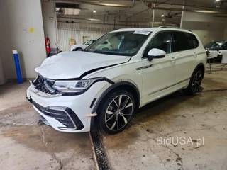 VOLKSWAGEN TIGUAN SEL R-LINE BLACK