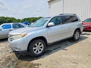 TOYOTA HIGHLANDER SE