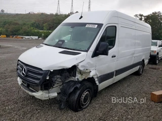 MERCEDES-BENZ SPRINTER 2500
