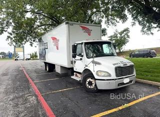 FREIGHTLINER M2 106 MEDIUM DUTY