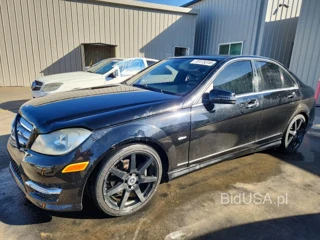MERCEDES-BENZ C 250
