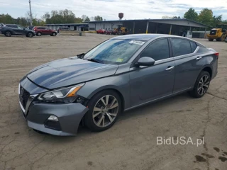 NISSAN ALTIMA S