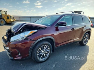 TOYOTA HIGHLANDER HYBRID XLE