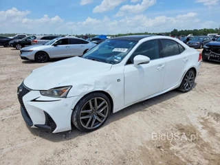 LEXUS IS 200T
