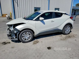 TOYOTA C-HR LE
