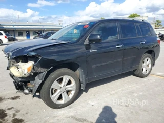 TOYOTA HIGHLANDER LIMITED