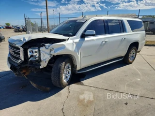 GMC YUKON XL K1500 SLT