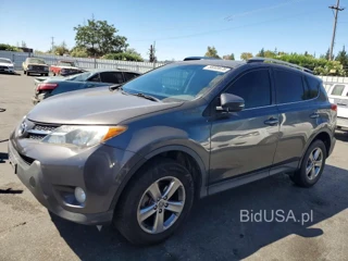 TOYOTA RAV4 XLE