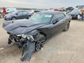 DODGE CHALLENGER SXT