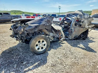 TOYOTA 4RUNNER SR5