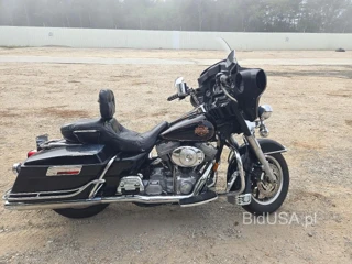 HARLEY-DAVIDSON FLHT