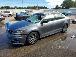 VOLKSWAGEN JETTA SE