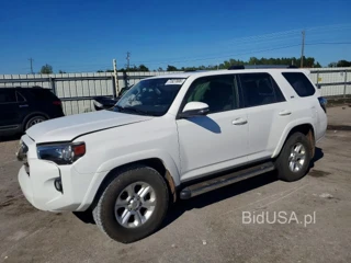 TOYOTA 4RUNNER SR5 PREMIUM