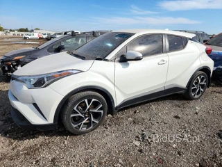 TOYOTA C-HR XLE PREMIUM