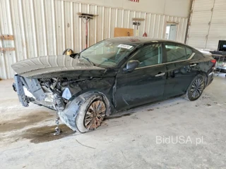 NISSAN ALTIMA SV
