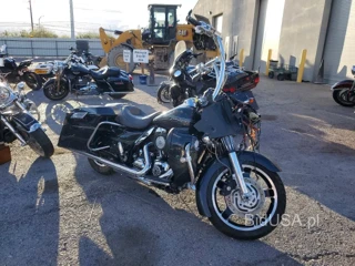HARLEY-DAVIDSON FLTR