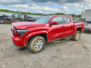 TOYOTA TACOMA SR5