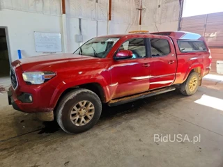 TOYOTA TACOMA SR5 V6