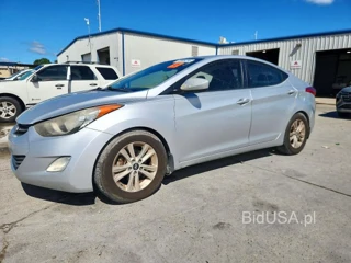 HYUNDAI ELANTRA LIMITED