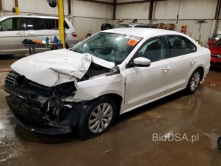 VOLKSWAGEN PASSAT S