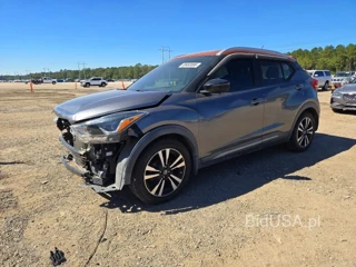 NISSAN KICKS SR