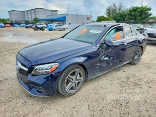 MERCEDES-BENZ C 300