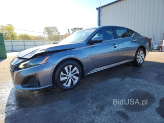NISSAN ALTIMA S