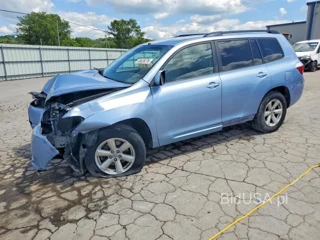 TOYOTA HIGHLANDER BASE