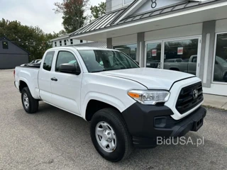 TOYOTA TACOMA SR