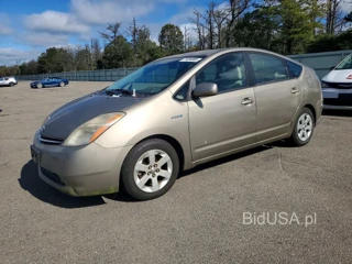 TOYOTA PRIUS BASE