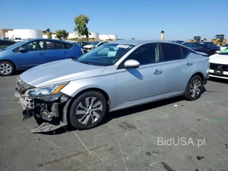 NISSAN ALTIMA S