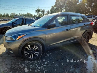 NISSAN KICKS SR