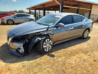 NISSAN ALTIMA S