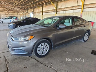FORD FUSION S