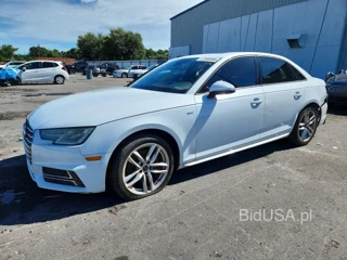 AUDI A4 ULTRA PREMIUM