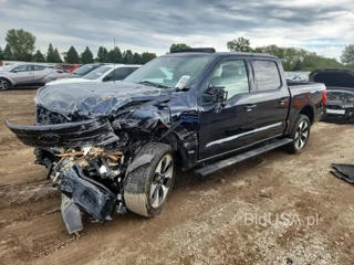 FORD F150 LIGHTNING PLATINUM