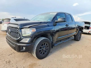 TOYOTA TUNDRA SR5