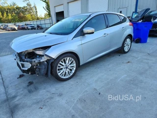 FORD FOCUS TITANIUM