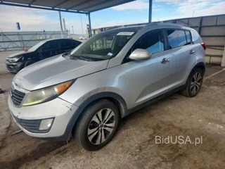 KIA SPORTAGE EX