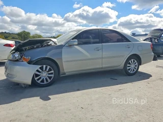 TOYOTA CAMRY XLE
