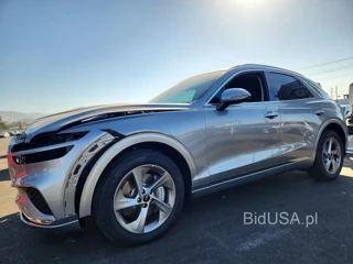 GENESIS GV70 2.5T STANDARD