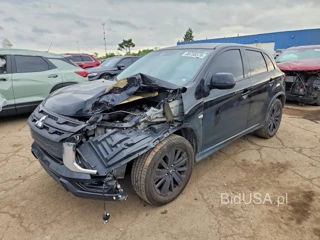 MITSUBISHI OUTLANDER SPORT ES