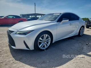 LEXUS IS 300 BASE