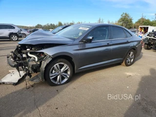 VOLKSWAGEN JETTA SE