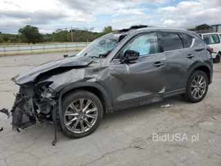 MAZDA CX-5 SIGNATURE