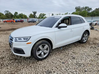 AUDI Q5 PREMIUM PLUS