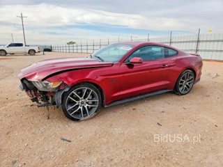 FORD MUSTANG GT