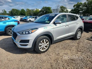 HYUNDAI TUCSON SE