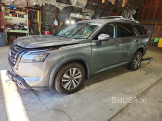 NISSAN PATHFINDER SL
