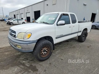 TOYOTA TUNDRA SR5